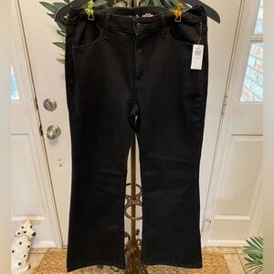 NWT Old Navy Black High Rise Wow Flare Jeans 8 Short 8S